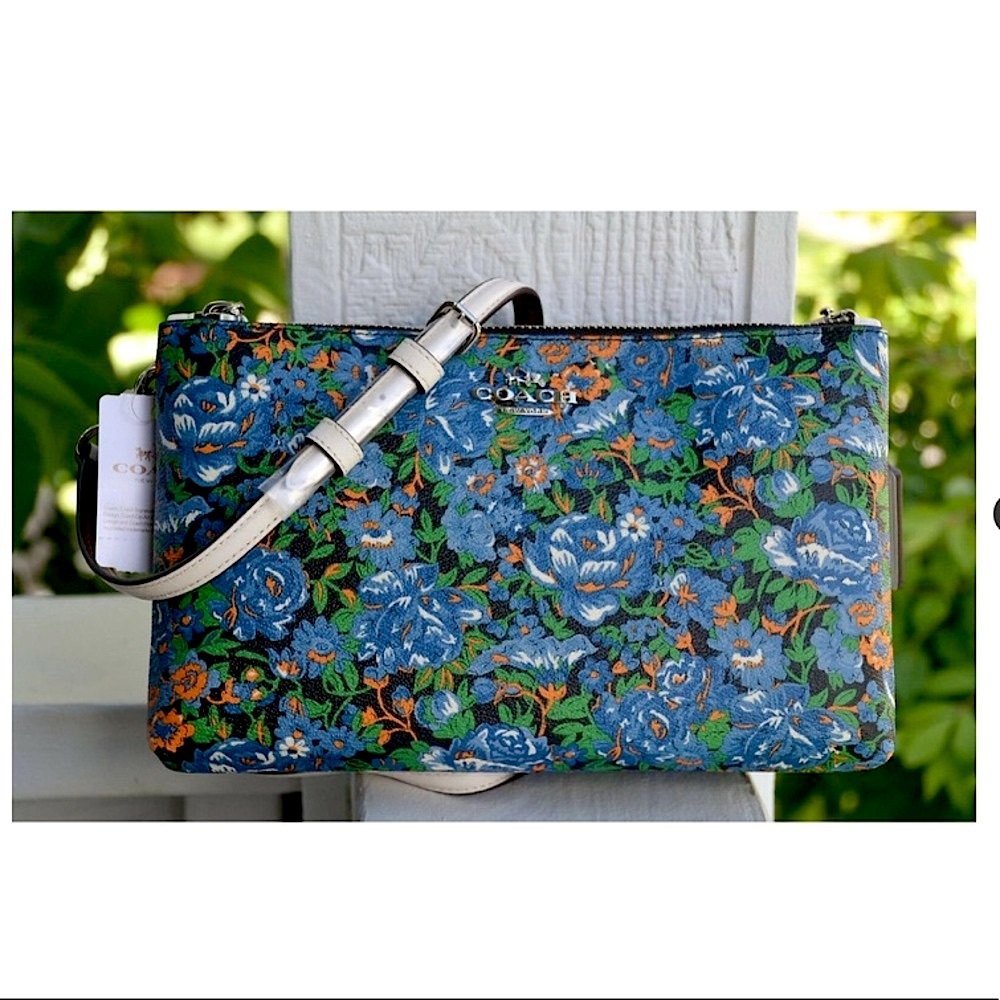Coach Lyla Blue Floral Crossbody Clutch Bag purse